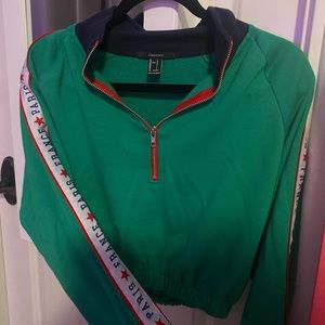 Cropped Pullover